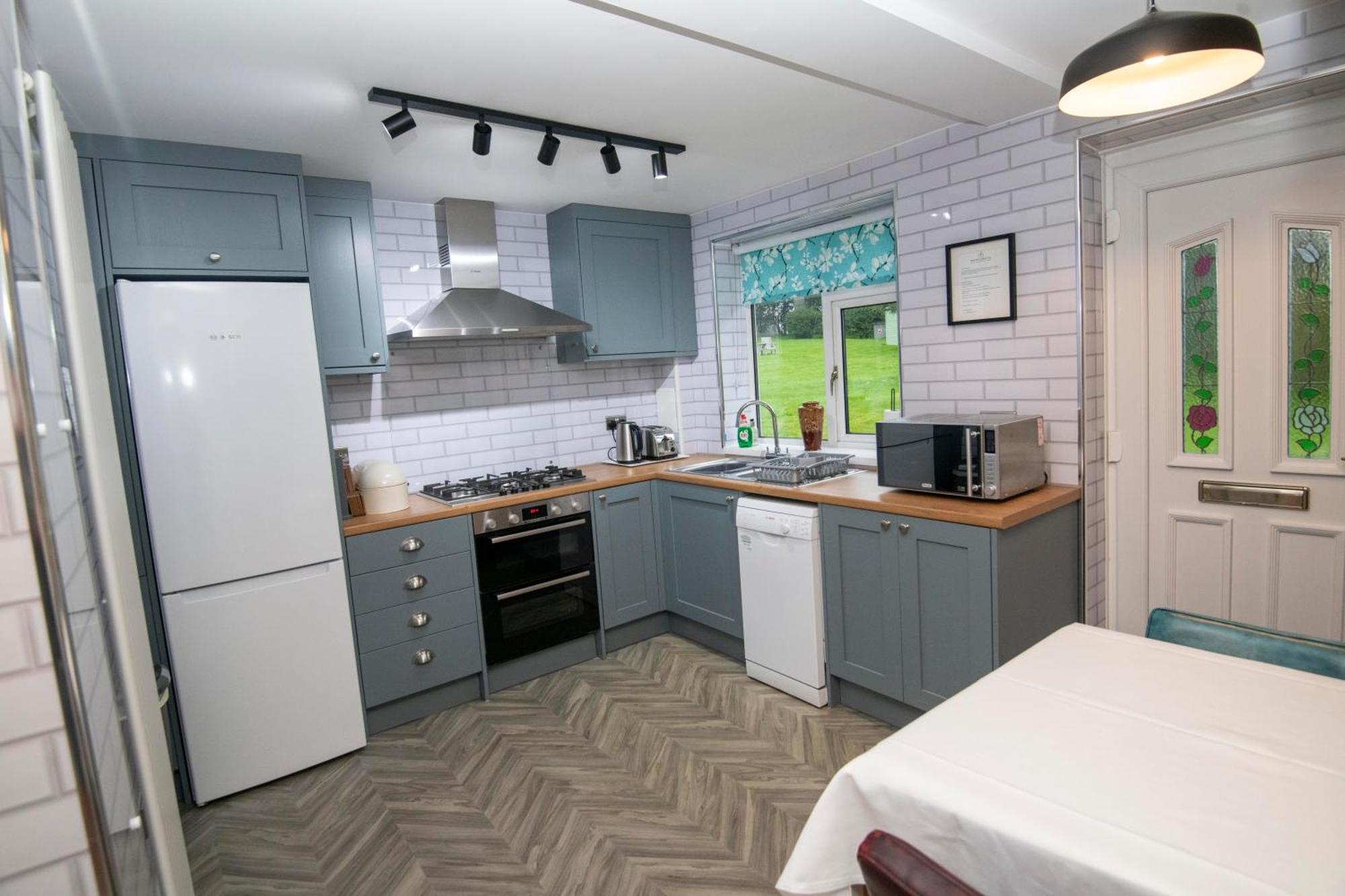 Bridleways Guesthouse & Holiday Homes Mansfield Luaran gambar
